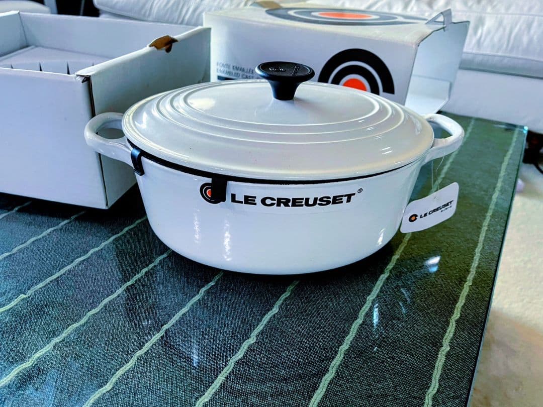 ル・クルーゼ ココットオーバル 23cm ホワイト