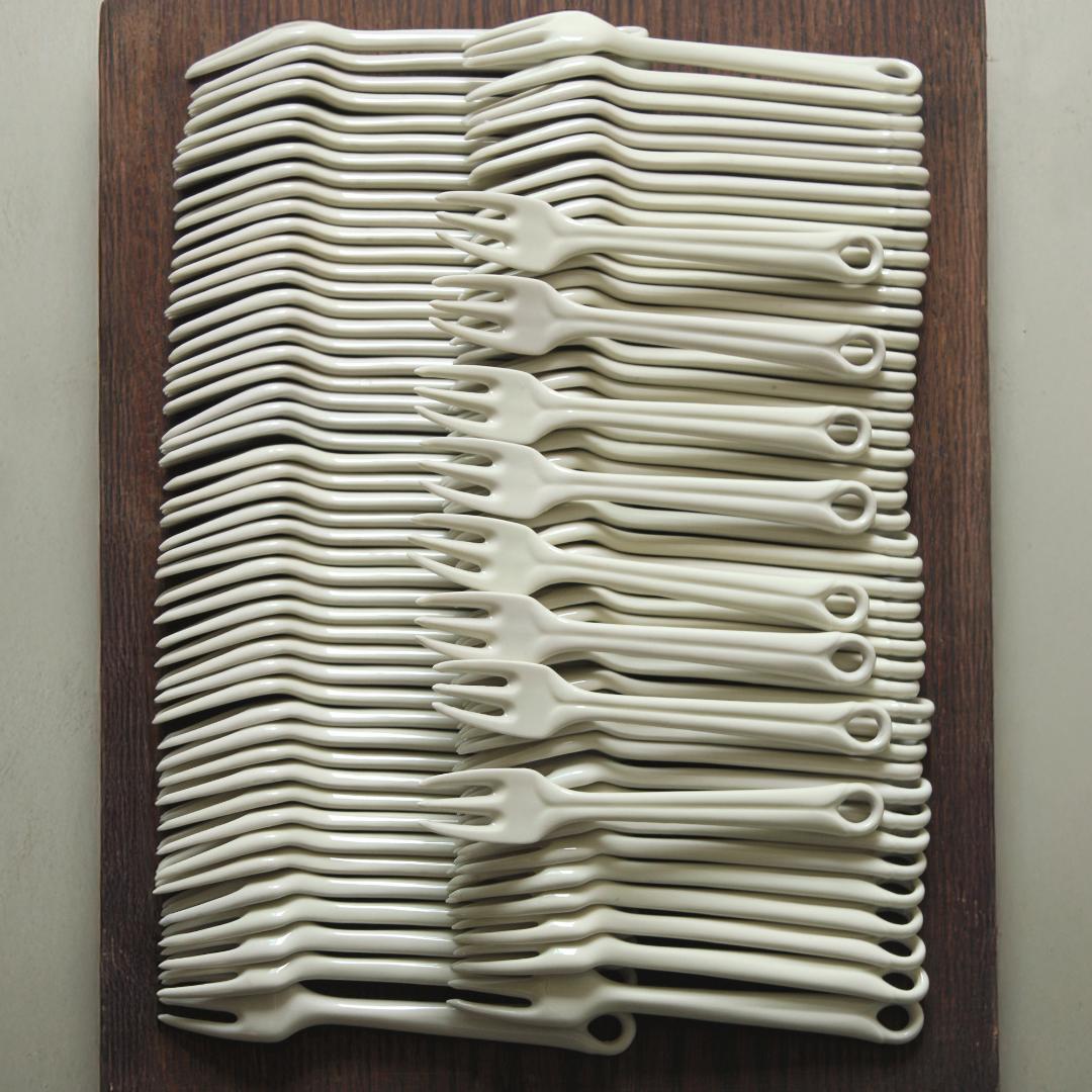 統制陶器 白磁 フォーク 100本セット / ヴィンテージ 古道具 昭和 骨董