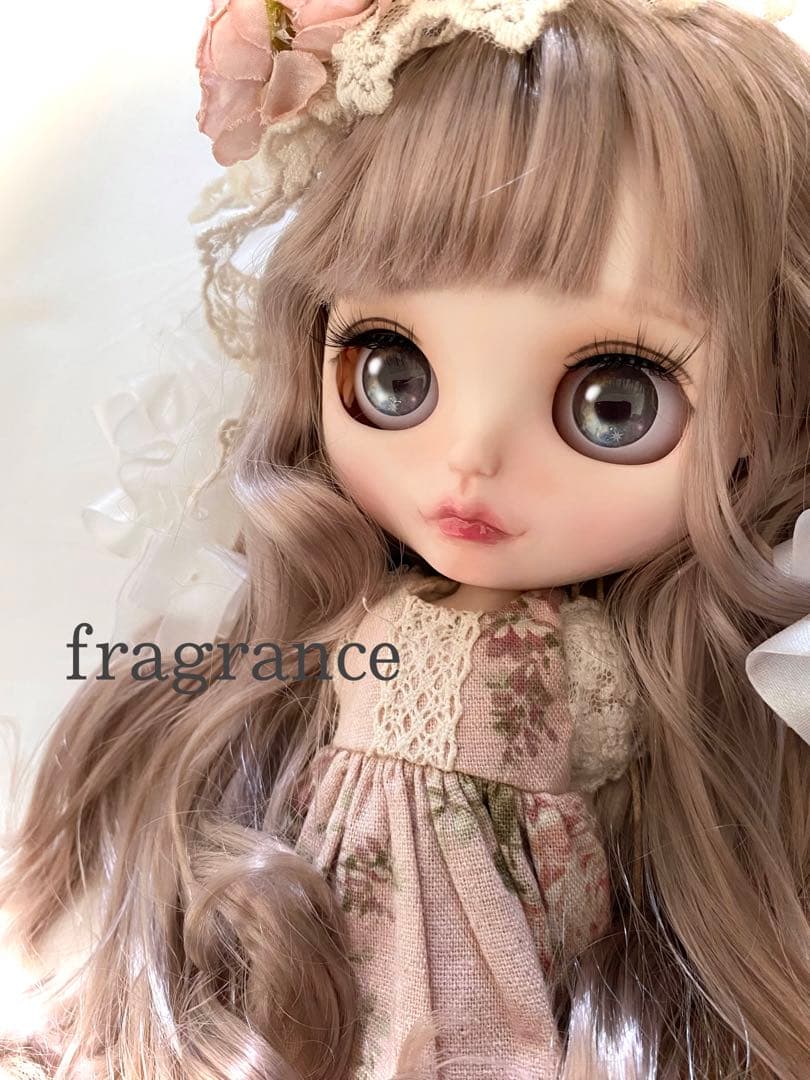 カスタムアイシードール　icydoll  白肌　ブライス　海外ドール