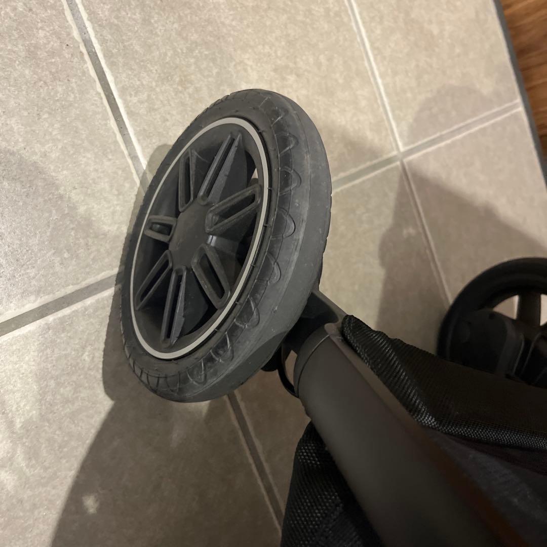 nuna trivベビーカー (ブラック/チェック柄) おまけ付き