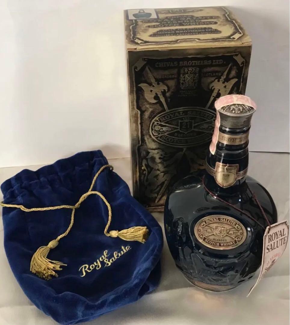 シーバスリーガル ロイヤルサルート　21年 青 陶器ボトル