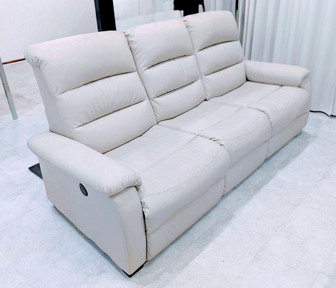 ​【2/11まで限定】ニトリ 電動リクライニングソファ Nビリーバ 使用期間2年