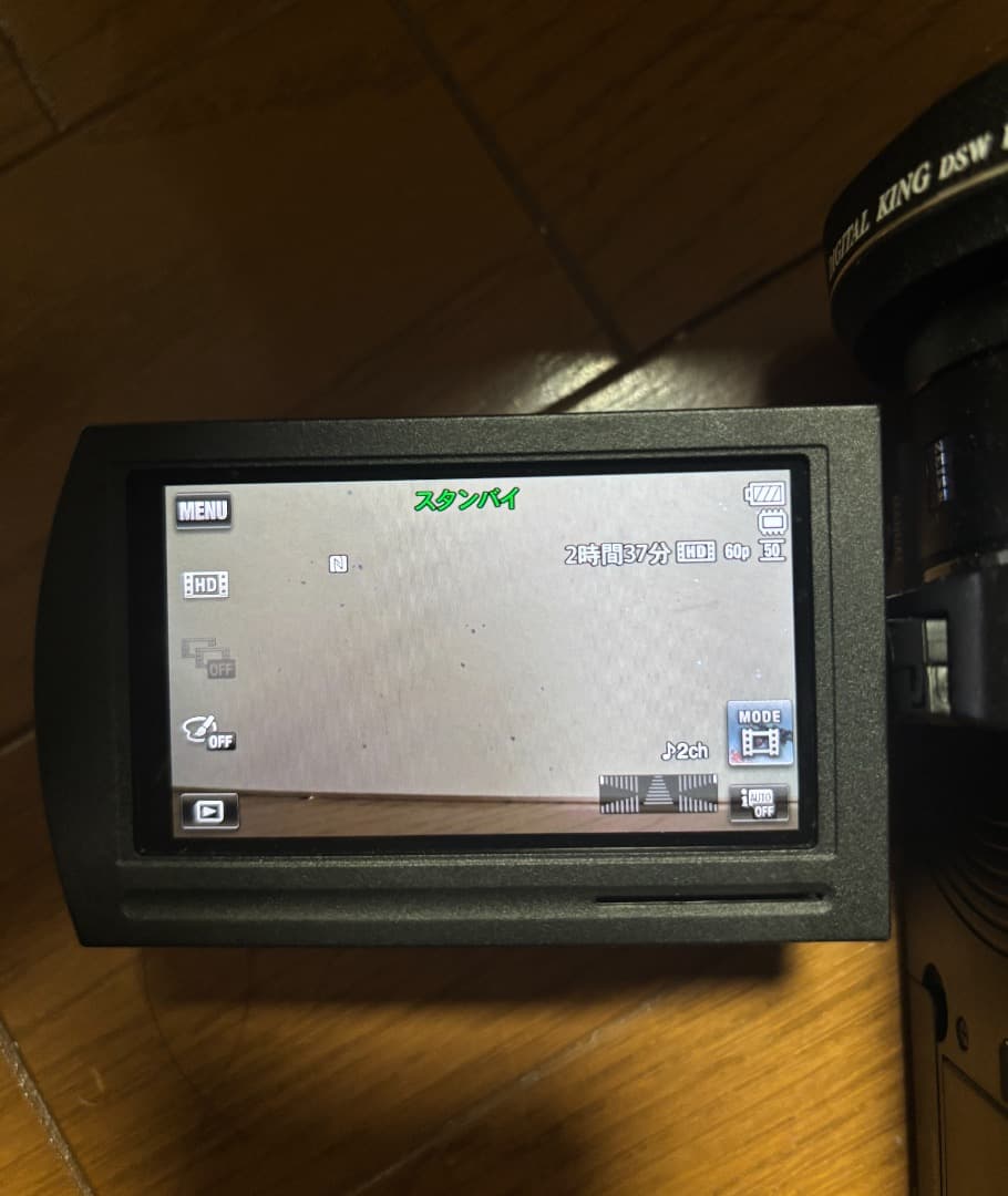 SONY FDR-AX30 4k ハンディカム(E:62:10表示が出てます)