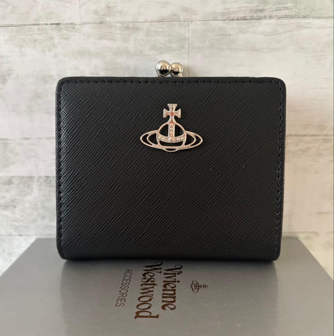 ヴィヴィアンウエストウッド シンプル&上品 二つ折り財布 オーブロゴ