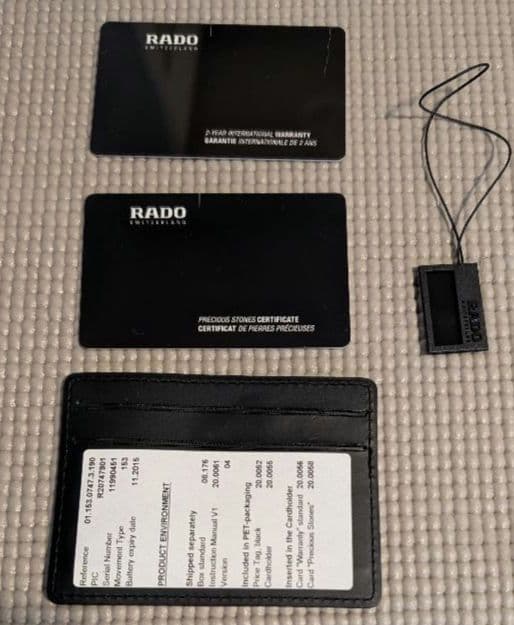 RADO セラミック 腕時計（レディース白）