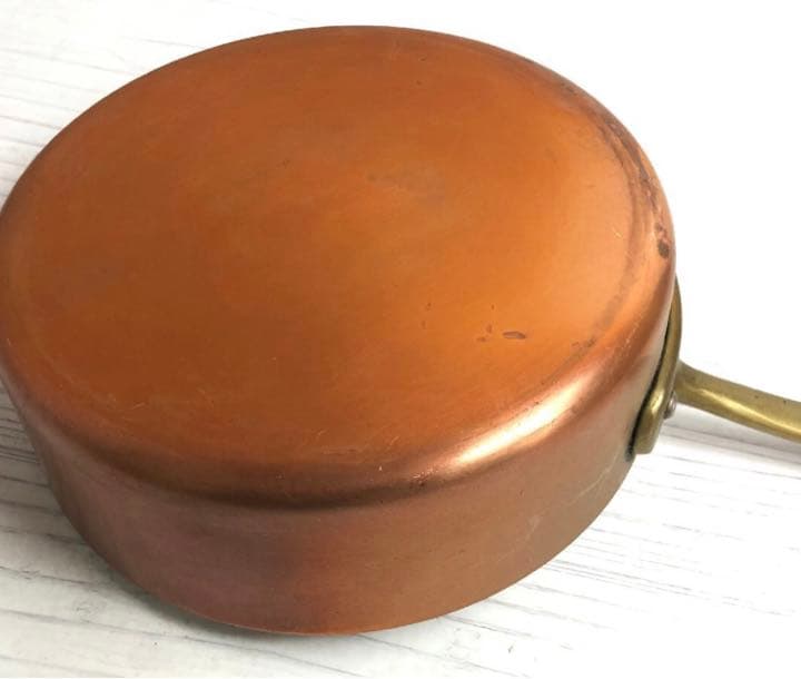 映画に登場銅製鍋パティシエ製菓用　ブロカントご家庭でのデザート作りにも