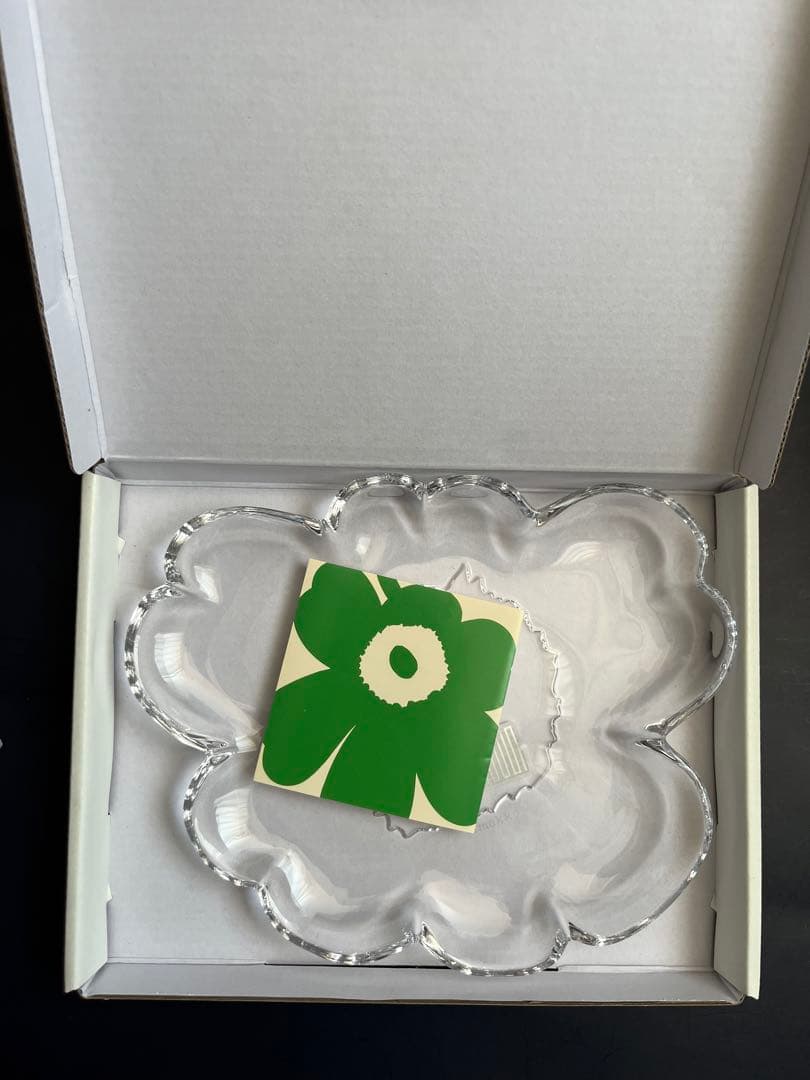 マリメッコ　ウニッコ60th プレート　クリア　新品