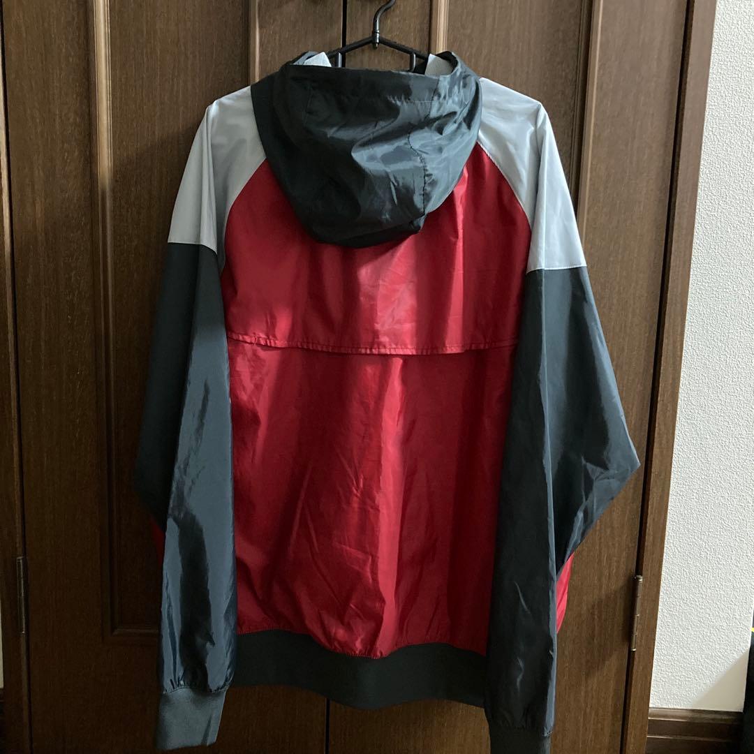 リバプール　ウーブンフーディージャケット　トレーニングウェア　ユニフォーム