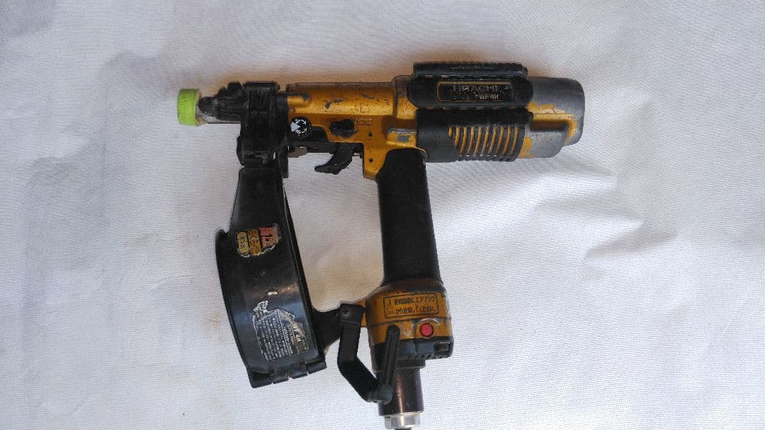 値下げしました。日立　高圧ビス打ち機